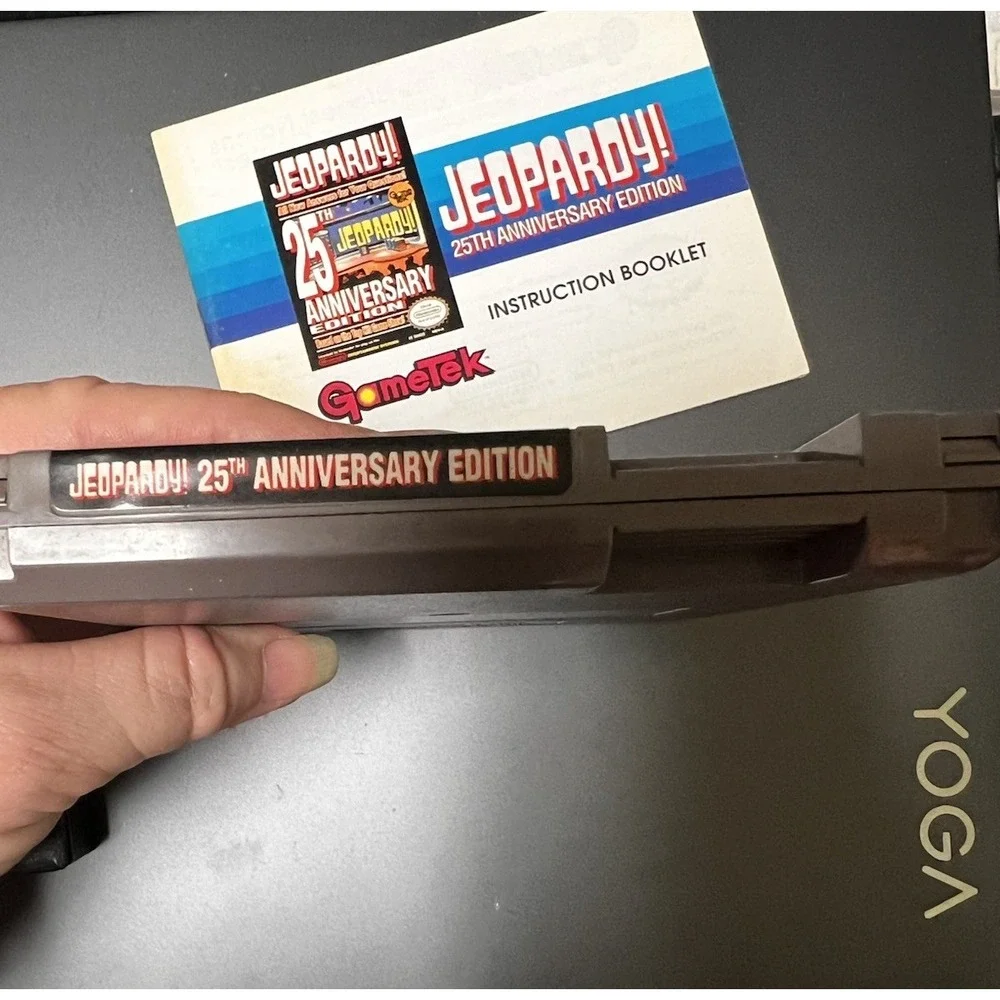 Jeopardy 25th Anniversary Edition Nintendo‎ NES Game with Manual and Sleeve